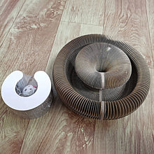 Load image into Gallery viewer, Accordion Cat Toy - Pet Supplies Australia