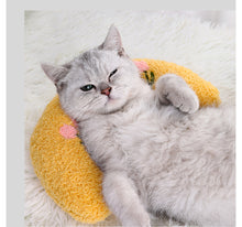 Load image into Gallery viewer, Calming U-Shaped Pet Pillow - Pet Supplies Australia
