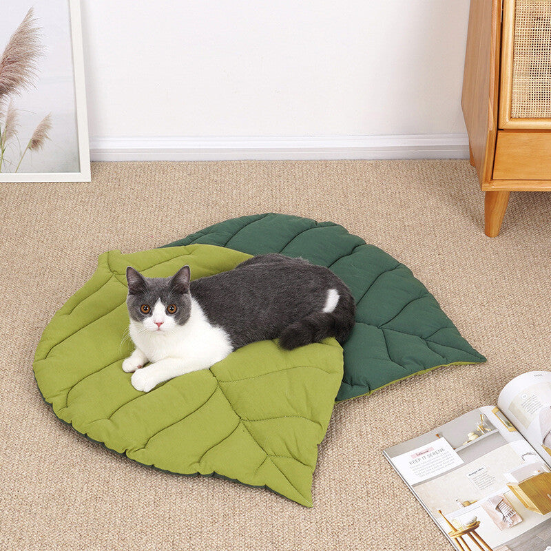 Leaf Shaped Reversible Sleep Mat - Pet Supplies Australia