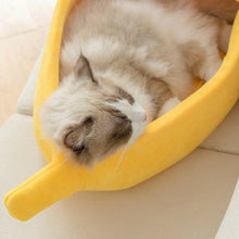 Load image into Gallery viewer, Pet Banana Calming Bed - Pet Supplies Australia
