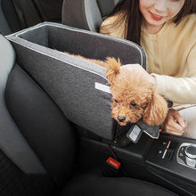 Load image into Gallery viewer, Portable Console Travel Pet Bed - Pet Supplies Australia
